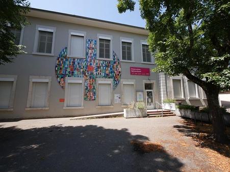Afficher la photo en grand Appartement F3 à vendre - 3 pièces - 73.49 m2 - BOURG EN BRESSE - 01 - RHONE-ALPES - Century 21 Agence Immobilière Du Centre