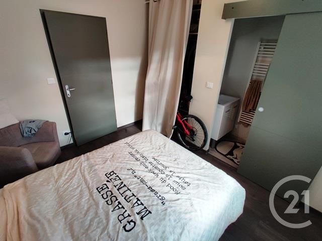 Afficher la photo en grand Appartement F2 à vendre - 2 pièces - 31.68 m2 - BOURG EN BRESSE - 01 - RHONE-ALPES - Century 21 Agence Immobilière Du Centre