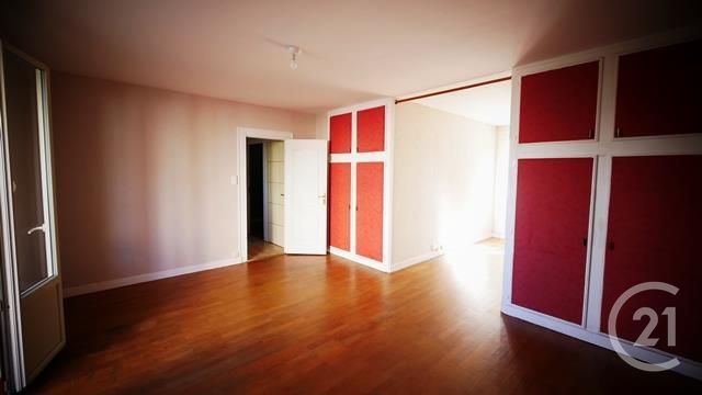 Appartement F4 à vendre - 3 pièces - 67.0 m2 - BOURG EN BRESSE - 01 - RHONE-ALPES - Century 21 Agence Immobilière Du Centre Appartement F4 à vendre - 3 pièces - 67.0 m2 - BOURG EN BRESSE - 01 - RHONE-ALPES - Century 21 Agence Immobilière Du Centre