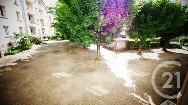 Appartement F4 à vendre - 3 pièces - 67.0 m2 - BOURG EN BRESSE - 01 - RHONE-ALPES - Century 21 Agence Immobilière Du Centre Appartement F4 à vendre - 3 pièces - 67.0 m2 - BOURG EN BRESSE - 01 - RHONE-ALPES - Century 21 Agence Immobilière Du Centre