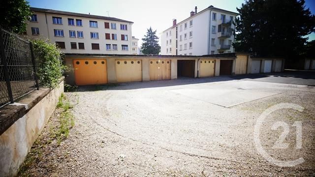 Appartement F4 à vendre - 3 pièces - 67.0 m2 - BOURG EN BRESSE - 01 - RHONE-ALPES - Century 21 Agence Immobilière Du Centre Appartement F4 à vendre - 3 pièces - 67.0 m2 - BOURG EN BRESSE - 01 - RHONE-ALPES - Century 21 Agence Immobilière Du Centre