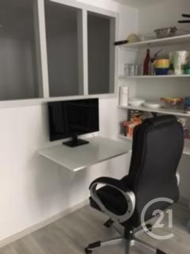 Appartement F1 à vendre - 1 pièce - 30.65 m2 - BOURG EN BRESSE - 01 - RHONE-ALPES - Century 21 Agence Immobilière Du Centre Appartement F1 à vendre - 1 pièce - 30.65 m2 - BOURG EN BRESSE - 01 - RHONE-ALPES - Century 21 Agence Immobilière Du Centre