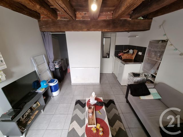 Afficher la photo en grand Appartement T1 à vendre - 1 pièce - 19.0 m2 - BOURG EN BRESSE - 01 - RHONE-ALPES - Century 21 Agence Immobilière Du Centre