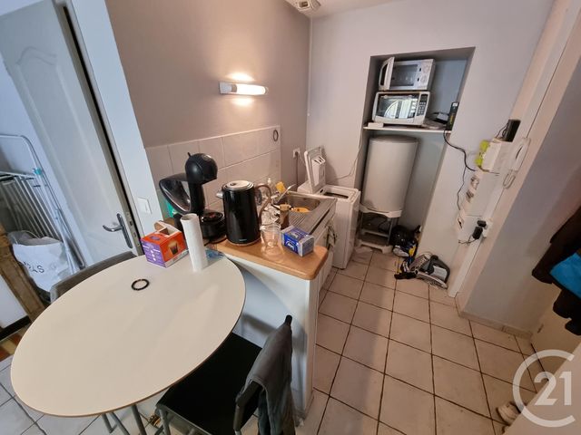 Afficher la photo en grand Appartement T1 à vendre - 1 pièce - 21.3 m2 - BOURG EN BRESSE - 01 - RHONE-ALPES - Century 21 Agence Immobilière Du Centre