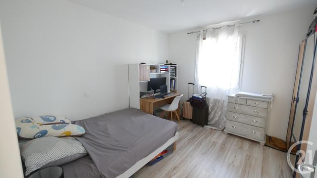 Afficher la photo en grand Appartement F3 à vendre - 3 pièces - 70.65 m2 - BOURG EN BRESSE - 01 - RHONE-ALPES - Century 21 Agence Immobilière Du Centre