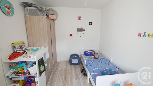 Afficher la photo en grand Appartement F3 à vendre - 3 pièces - 70.65 m2 - BOURG EN BRESSE - 01 - RHONE-ALPES - Century 21 Agence Immobilière Du Centre