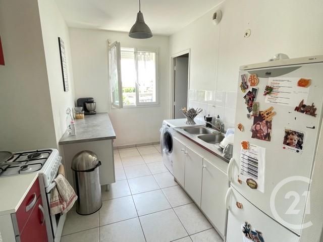 Afficher la photo en grand Appartement F3 à vendre - 3 pièces - 70.65 m2 - BOURG EN BRESSE - 01 - RHONE-ALPES - Century 21 Agence Immobilière Du Centre