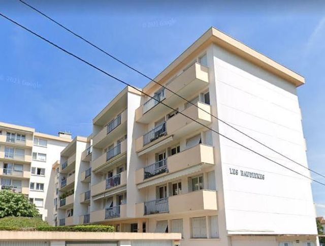 Appartement F2 à vendre - 2 pièces - 63.19 m2 - BOURG EN BRESSE - 01 - RHONE-ALPES - Century 21 Agence Immobilière Du Centre