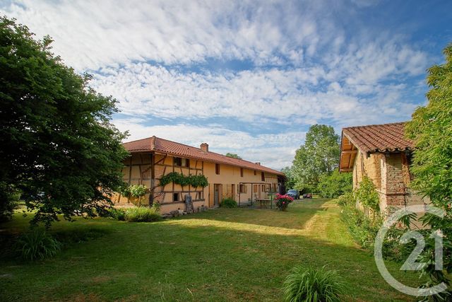 maison - VIRIAT - 01
