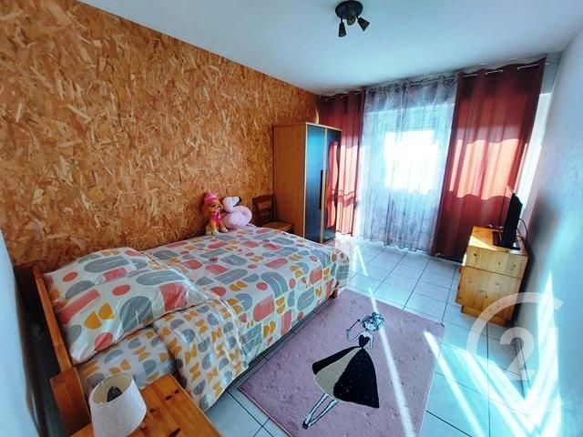 Afficher la photo en grand Appartement F4 à vendre - 4 pièces - 86.43 m2 - BOURG EN BRESSE - 01 - RHONE-ALPES - Century 21 Agence Immobilière Du Centre