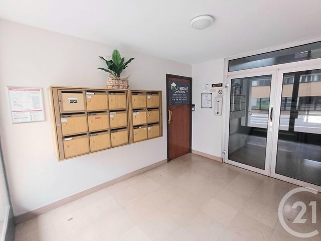 Appartement F4 à vendre - 4 pièces - 78.65 m2 - BOURG EN BRESSE - 01 - RHONE-ALPES - Century 21 Agence Immobilière Du Centre