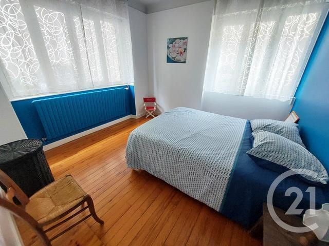 Afficher la photo en grand Appartement F3 à vendre - 3 pièces - 73.49 m2 - BOURG EN BRESSE - 01 - RHONE-ALPES - Century 21 Agence Immobilière Du Centre