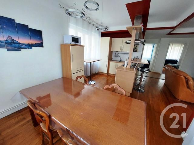 Afficher la photo en grand Appartement F3 à vendre - 3 pièces - 73.49 m2 - BOURG EN BRESSE - 01 - RHONE-ALPES - Century 21 Agence Immobilière Du Centre