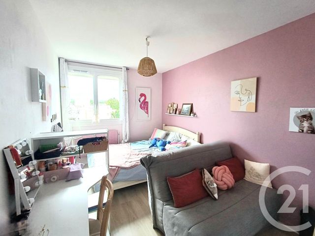 Appartement F4 à vendre - 5 pièces - 102.4 m2 - BOURG EN BRESSE - 01 - RHONE-ALPES - Century 21 Agence Immobilière Du Centre