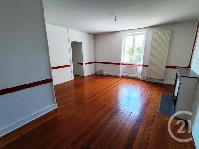 Appartement F4 à vendre - 4 pièces - 112.72 m2 - BOURG EN BRESSE - 01 - RHONE-ALPES - Century 21 Agence Immobilière Du Centre