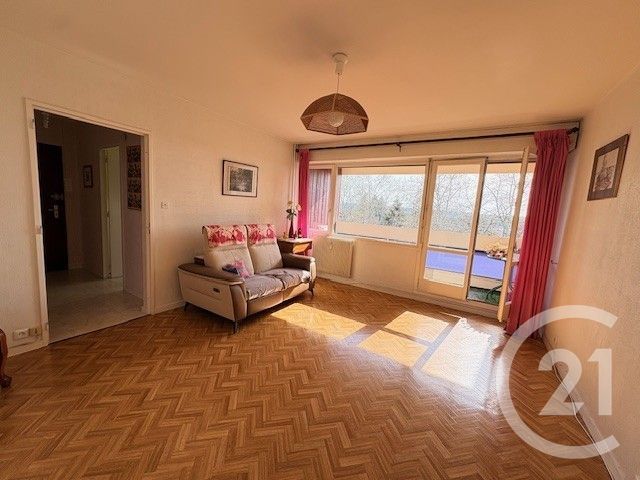 Appartement T3 à vendre - 3 pièces - 64.15 m2 - BOURG EN BRESSE - 01 - RHONE-ALPES - Century 21 Agence Immobilière Du Centre