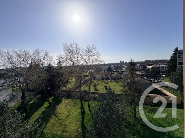 Appartement T3 à vendre - 3 pièces - 64.15 m2 - BOURG EN BRESSE - 01 - RHONE-ALPES - Century 21 Agence Immobilière Du Centre