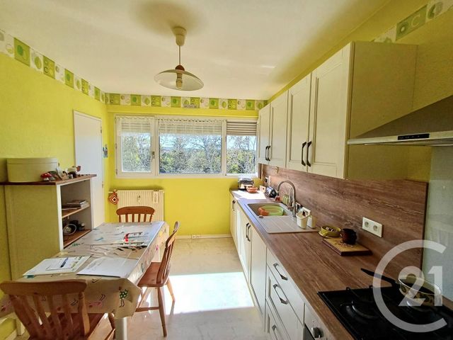 Appartement T3 à vendre - 3 pièces - 64.15 m2 - BOURG EN BRESSE - 01 - RHONE-ALPES - Century 21 Agence Immobilière Du Centre