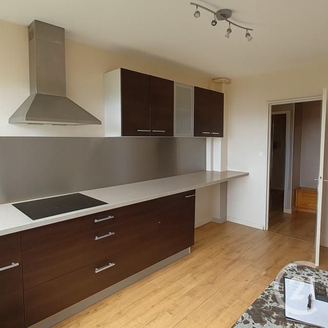 Appartement T3 à vendre - 3 pièces - 67.22 m2 - BOURG EN BRESSE - 01 - RHONE-ALPES - Century 21 Agence Immobilière Du Centre