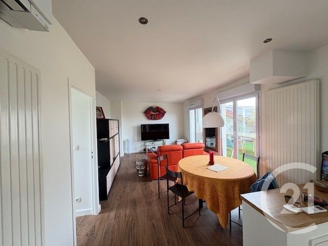 Appartement F3 à vendre - 3 pièces - 70.0 m2 - BOURG EN BRESSE - 01 - RHONE-ALPES - Century 21 Agence Immobilière Du Centre