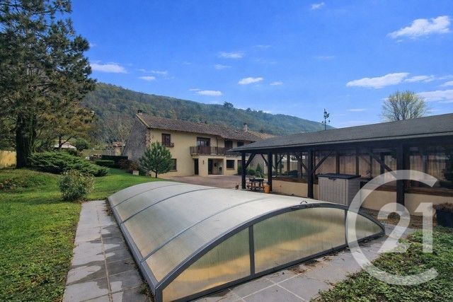maison à vendre - 6 pièces - 218.0 m2 - ST MARTIN DU MONT - 01 - RHONE-ALPES - Century 21 Agence Immobilière Du Centre