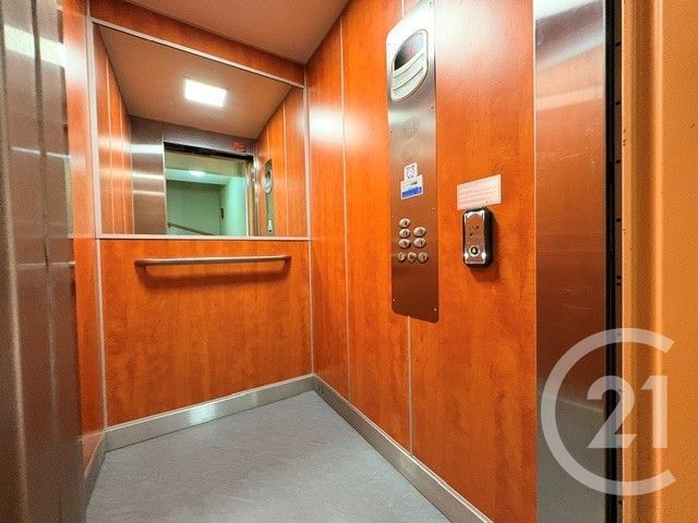 Appartement T4 à vendre - 4 pièces - 83.82 m2 - PERONNAS - 01 - RHONE-ALPES - Century 21 Agence Immobilière Du Centre