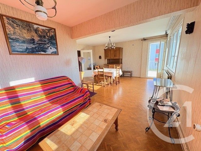 Appartement T4 à vendre - 4 pièces - 83.82 m2 - PERONNAS - 01 - RHONE-ALPES - Century 21 Agence Immobilière Du Centre