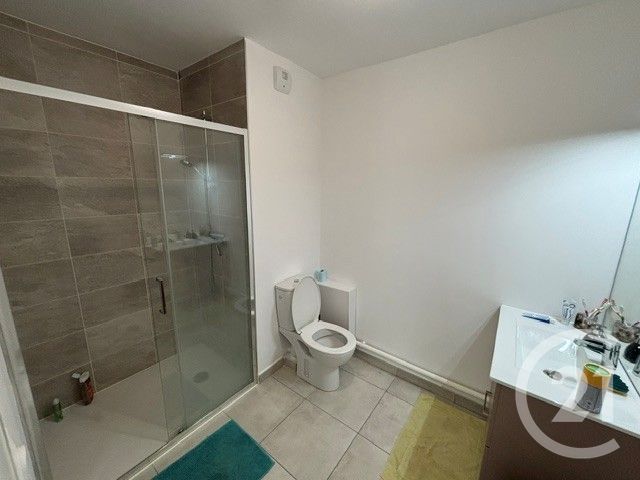 Appartement F2 à louer - 2 pièces - 52.7 m2 - BOURG EN BRESSE - 01 - RHONE-ALPES - Century 21 Agence Immobilière Du Centre