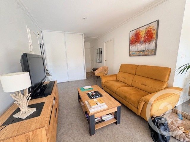 Appartement T3 à vendre - 3 pièces - 74.0 m2 - BOURG EN BRESSE - 01 - RHONE-ALPES - Century 21 Agence Immobilière Du Centre