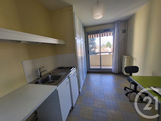 Appartement F3 à vendre - 3 pièces - 61.34 m2 - BOURG EN BRESSE - 01 - RHONE-ALPES - Century 21 Agence Immobilière Du Centre