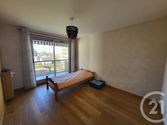 Appartement F3 à vendre - 3 pièces - 61.34 m2 - BOURG EN BRESSE - 01 - RHONE-ALPES - Century 21 Agence Immobilière Du Centre