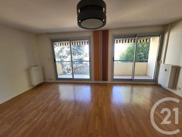 Appartement F2 à vendre - 2 pièces - 61.77 m2 - BOURG EN BRESSE - 01 - RHONE-ALPES - Century 21 Agence Immobilière Du Centre