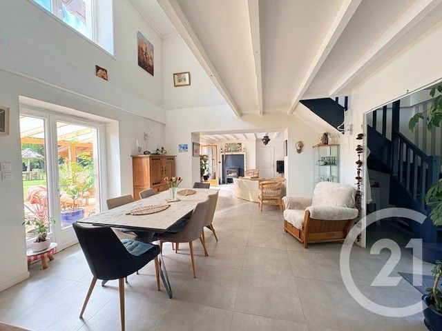 maison à vendre - 12 pièces - 326.0 m2 - DOMPIERRE SUR VEYLE - 01 - RHONE-ALPES - Century 21 Agence Immobilière Du Centre