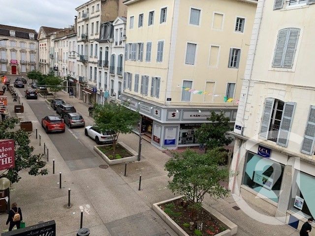 Appartement Studio à louer - 1 pièce - 22.45 m2 - BOURG EN BRESSE - 01 - RHONE-ALPES - Century 21 Agence Immobilière Du Centre