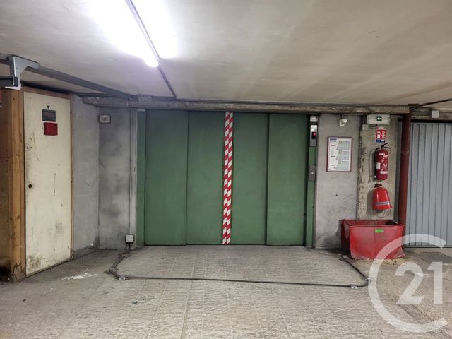 parking à vendre - 14.74 m2 - BOURG EN BRESSE - 01 - RHONE-ALPES - Century 21 Agence Immobilière Du Centre