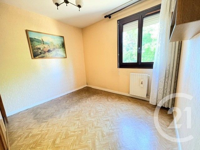 Appartement T4 à vendre - 4 pièces - 76.59 m2 - BOURG EN BRESSE - 01 - RHONE-ALPES - Century 21 Agence Immobilière Du Centre