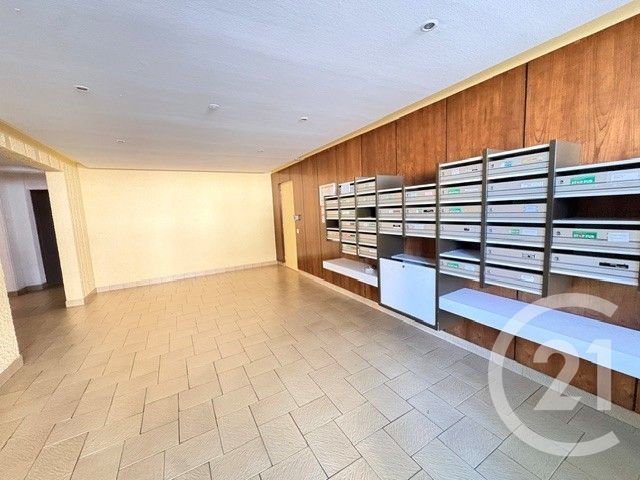 Appartement T4 à vendre - 4 pièces - 76.59 m2 - BOURG EN BRESSE - 01 - RHONE-ALPES - Century 21 Agence Immobilière Du Centre