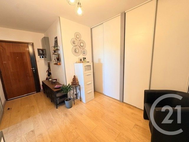 Appartement T4 à vendre - 4 pièces - 87.8 m2 - BOURG EN BRESSE - 01 - RHONE-ALPES - Century 21 Agence Immobilière Du Centre