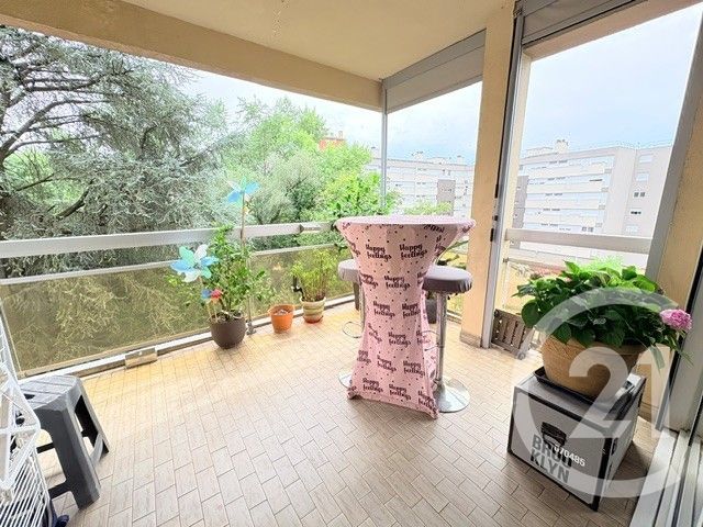 Appartement T4 à vendre - 4 pièces - 87.8 m2 - BOURG EN BRESSE - 01 - RHONE-ALPES - Century 21 Agence Immobilière Du Centre
