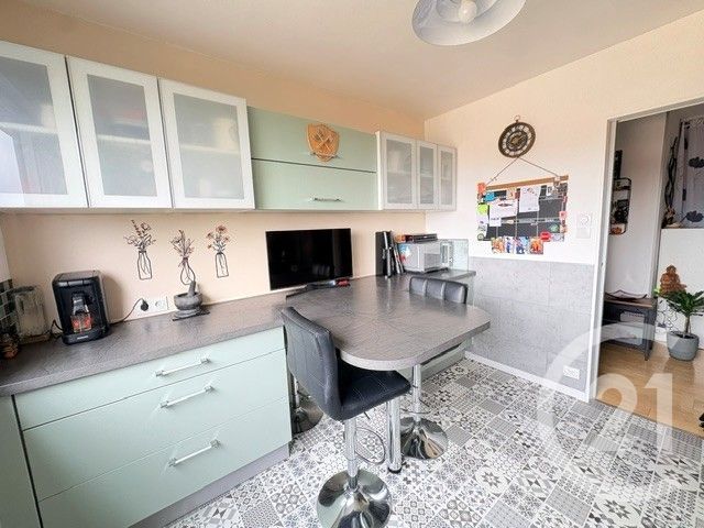 Appartement T4 à vendre - 4 pièces - 87.8 m2 - BOURG EN BRESSE - 01 - RHONE-ALPES - Century 21 Agence Immobilière Du Centre