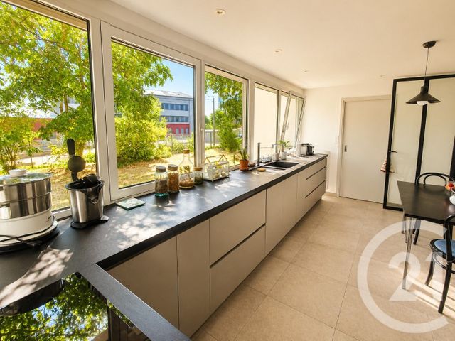 Appartement T4 à vendre - 5 pièces - 155.34 m2 - BOURG EN BRESSE - 01 - RHONE-ALPES - Century 21 Agence Immobilière Du Centre