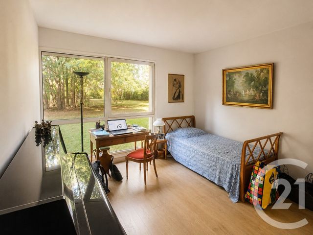 Appartement T4 à vendre - 5 pièces - 155.34 m2 - BOURG EN BRESSE - 01 - RHONE-ALPES - Century 21 Agence Immobilière Du Centre