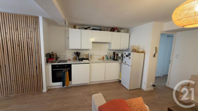 Appartement F3 à vendre - 3 pièces - 58.65 m2 - BOURG EN BRESSE - 01 - RHONE-ALPES - Century 21 Agence Immobilière Du Centre