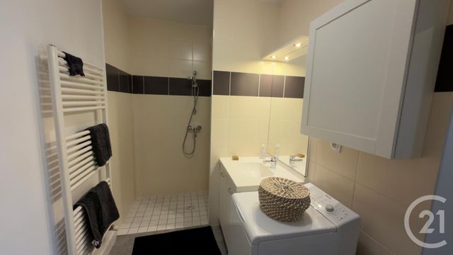 Appartement F3 à vendre - 3 pièces - 75.0 m2 - BOURG EN BRESSE - 01 - RHONE-ALPES - Century 21 Agence Immobilière Du Centre
