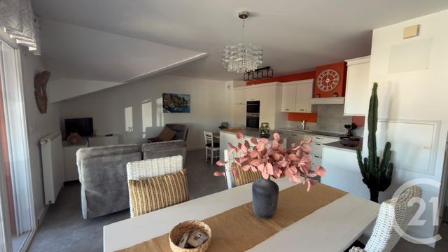Appartement F3 à vendre - 3 pièces - 75.0 m2 - BOURG EN BRESSE - 01 - RHONE-ALPES - Century 21 Agence Immobilière Du Centre