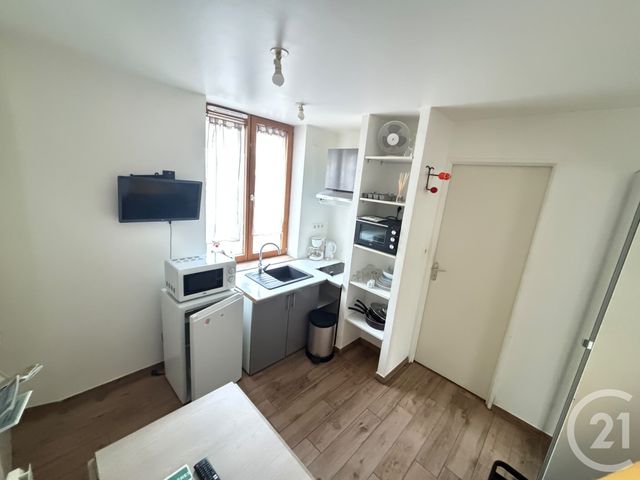 Appartement Studio à vendre - 1 pièce - 11.0 m2 - BOURG EN BRESSE - 01 - RHONE-ALPES - Century 21 Agence Immobilière Du Centre