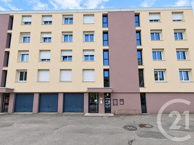 Appartement T3 à vendre - 3 pièces - 84.0 m2 - ST DENIS LES BOURG - 01 - RHONE-ALPES - Century 21 Agence Immobilière Du Centre