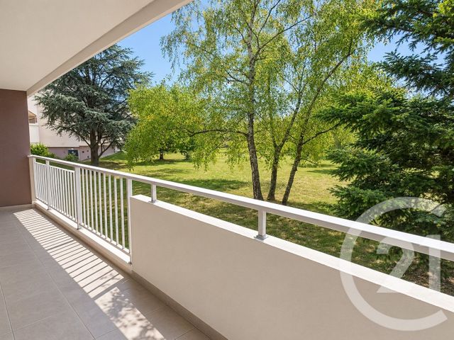 Appartement T3 à vendre - 3 pièces - 84.0 m2 - ST DENIS LES BOURG - 01 - RHONE-ALPES - Century 21 Agence Immobilière Du Centre