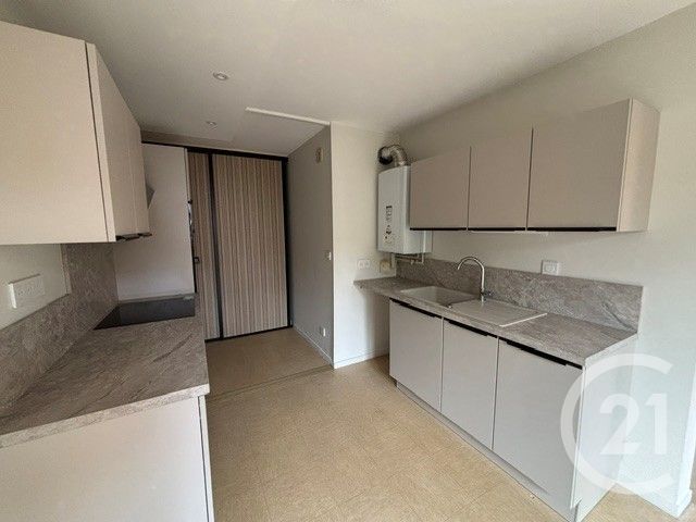 Appartement T2 à louer - 2 pièces - 57.42 m2 - BOURG EN BRESSE - 01 - RHONE-ALPES - Century 21 Agence Immobilière Du Centre